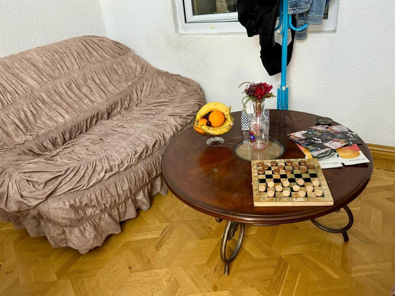 California Hostel Erywań Zewnętrze zdjęcie