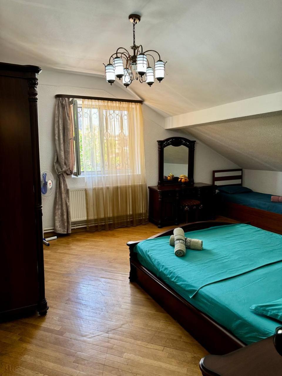 California Hostel Erywań Zewnętrze zdjęcie